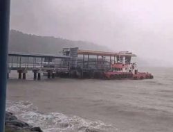 Meski Diguyur Hujan Deras dan Angin Kencang Pagi Ini, Pelayaran Banda Aceh–Sabang Tetap Beroperasi