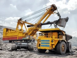 Kendaraan Berat Butuh Pengawasan yang Berat