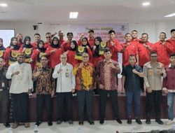 FH Unimal dan YARA Aceh Serahkan Sertifikat Diklat Paralegal, Dihadiri Nasir Djamil