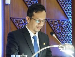 IN MEMORIAM Tezar Azwar, Politisi Kreatif yang Cerdas dan Bersahaja