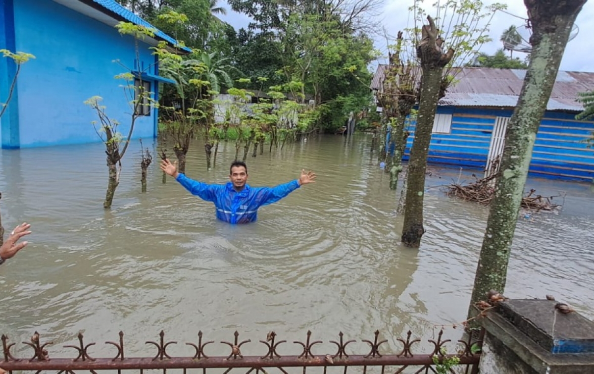 Hujan Disertai Petir Berpotensi