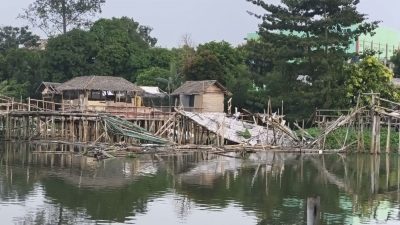 Wisata Rawa Danau Cipondoh