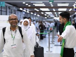Gelombang Awal Jemaah Haji Tiba Awal Perjalanan Suci Menuju Baitullah