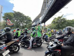 Potongan Ojol Dibatasi 8 Persen Driver Senang tapi Ragu Terlaksana